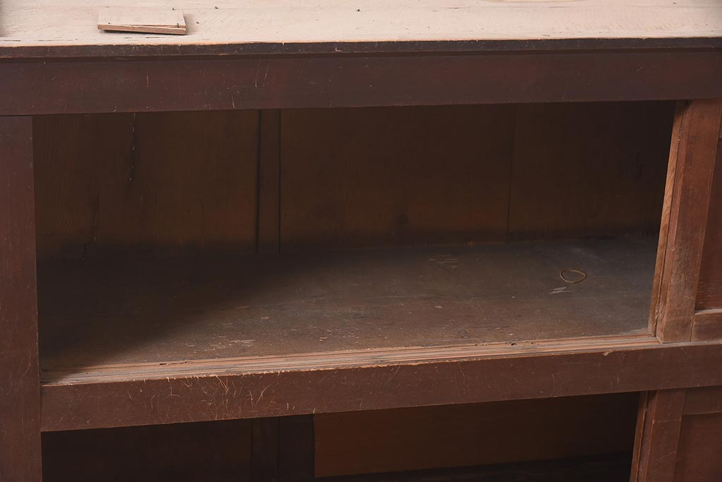 アンティーク家具　ヒノキ材　六尺　飛騨(岐阜)産　趣溢れる水屋箪笥サイドボード(収納棚、テレビ台、キャビネット)(R-036661)