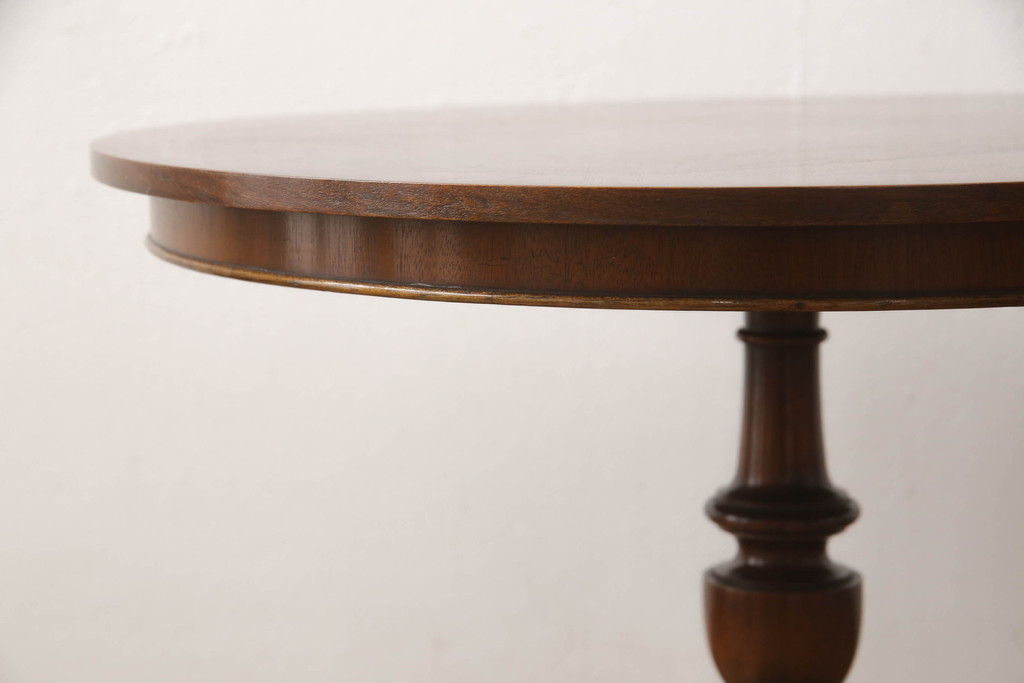 イギリスビンテージ　マホガニー材　高級品!!　真鍮製のキャスターが魅力のコーヒーテーブル(カフェテーブル、ローテーブル、サイドテーブル、ヴィンテージ)(R-064163)