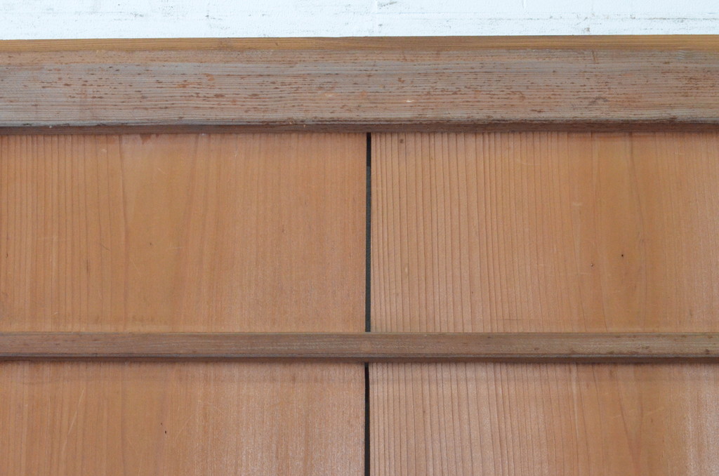アンティーク建具　昭和初期　趣ある古い木味が魅力的な舞良戸2枚セット(まいらど、板戸、引き戸)(R-065253)