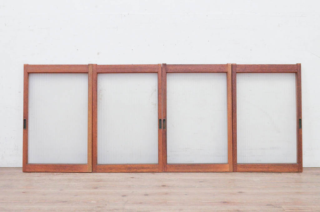 アンティーク建具　レトロな空間作りにおすすめのモールガラス窓4枚セット(引き戸、ガラス戸)(R-072116)