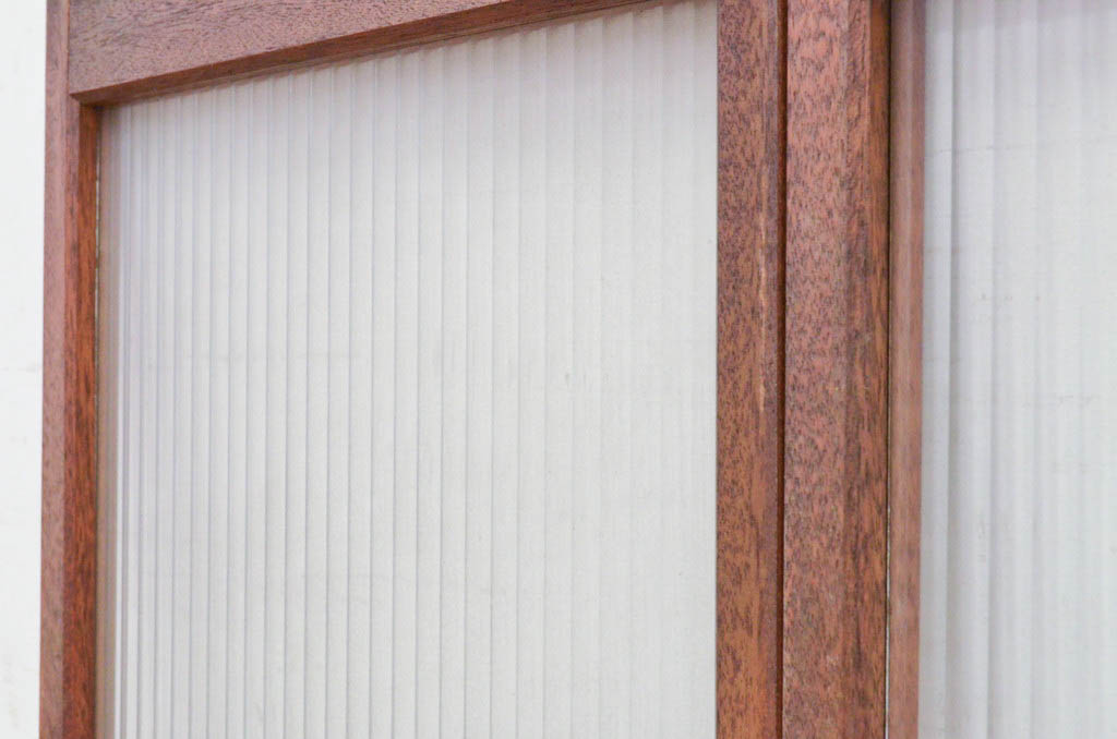 アンティーク建具　レトロな空間作りにおすすめのモールガラス窓2枚セット(引き戸、ガラス戸)(R-072117)