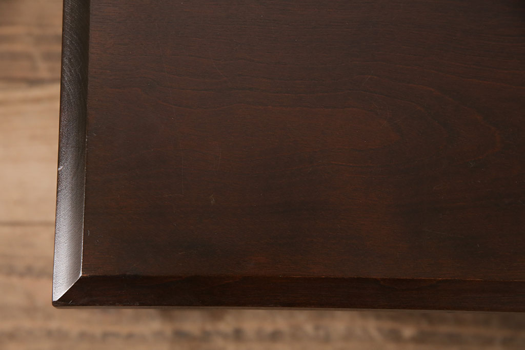 中古　北海道民芸家具　落ち着いた色合いがシックな雰囲気を漂わせる文机(片袖机、在宅ワーク、在宅用デスク)(R-047370)