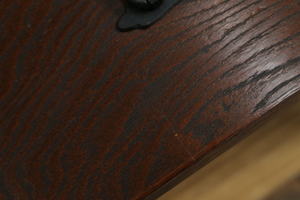 中古　美しい木目と立派な金具が目を惹く車箪笥(引き出し、収納箪笥、サイドチェスト)(定価約58万円)(R-073404)