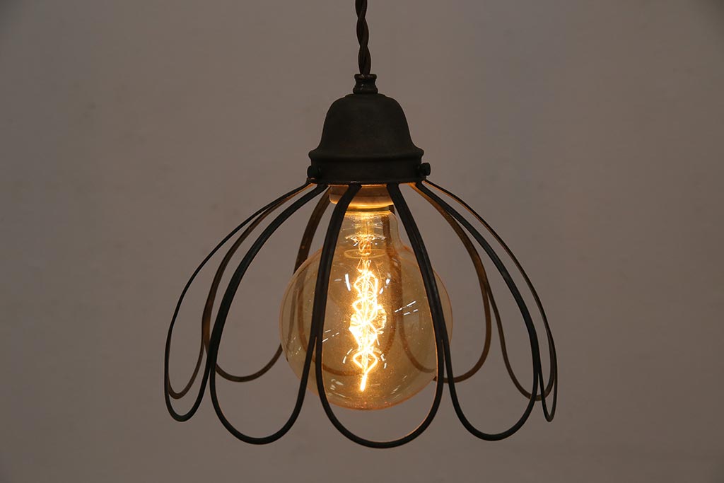 アンティーク照明　昭和初期　エジソン球　真鍮のブラケットが魅力の天井照明(ペンダントライト、シェード)(R-044685)