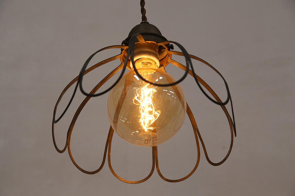 アンティーク照明　昭和初期　エジソン球　真鍮のブラケットが魅力の天井照明(ペンダントライト、シェード)(R-044685)
