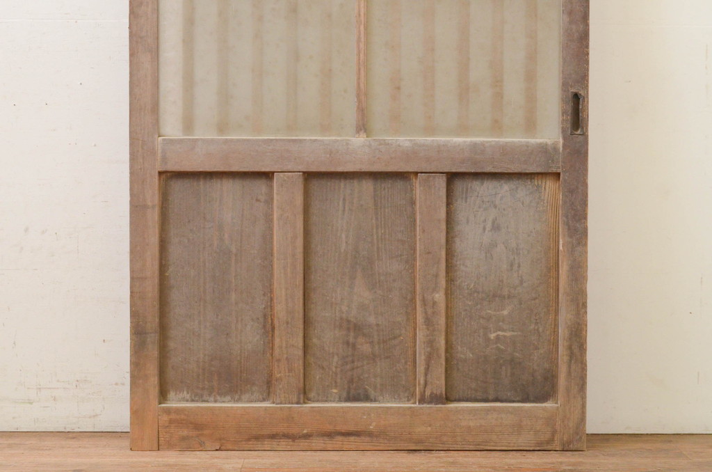 アンティーク建具　和の雰囲気が魅力的な格子入りのガラス玄関戸1枚(引き戸、格子戸、ガラス戸)(R-071895)