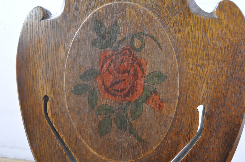 和製ビンテージ　希少!!　カントリーハウス(秋山木工)　オーク材　薔薇が素敵に描かれたチェア(ダイニングチェア、板座チェア、椅子、イス、ヴィンテージ)(R-065889)