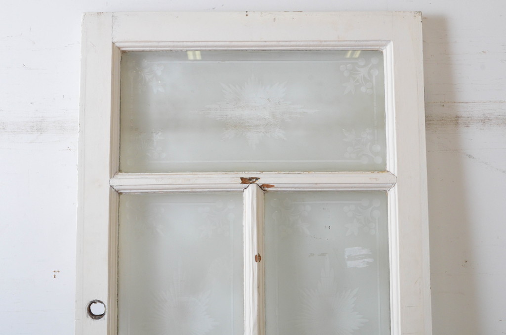 希少!!　イギリスアンティーク!　ペイント仕上げ限定!　カットガラス入りの珍しいペイントドア1枚(エッチングガラス、彫刻ガラス、切子ガラス、英国、玄関ドア、玄関扉、建具)(R-064947)
