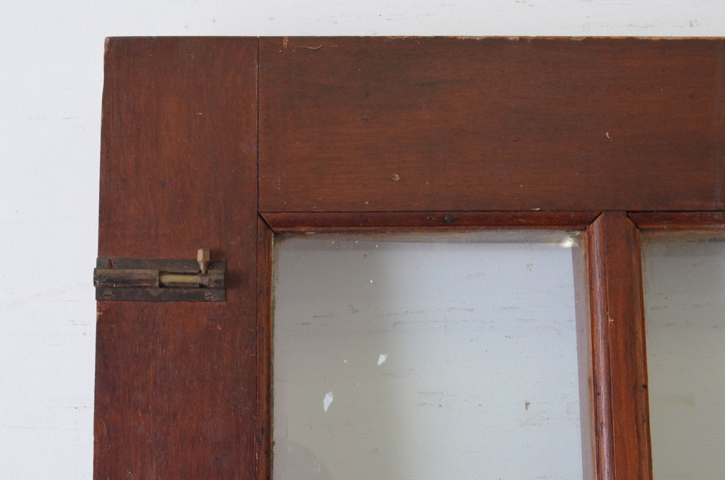 イギリスアンティーク!　ペイント仕上げ限定!　珍しい吹きガラス入りの重厚なペイントドア1枚(英国、玄関ドア、玄関扉、建具)(R-064963)
