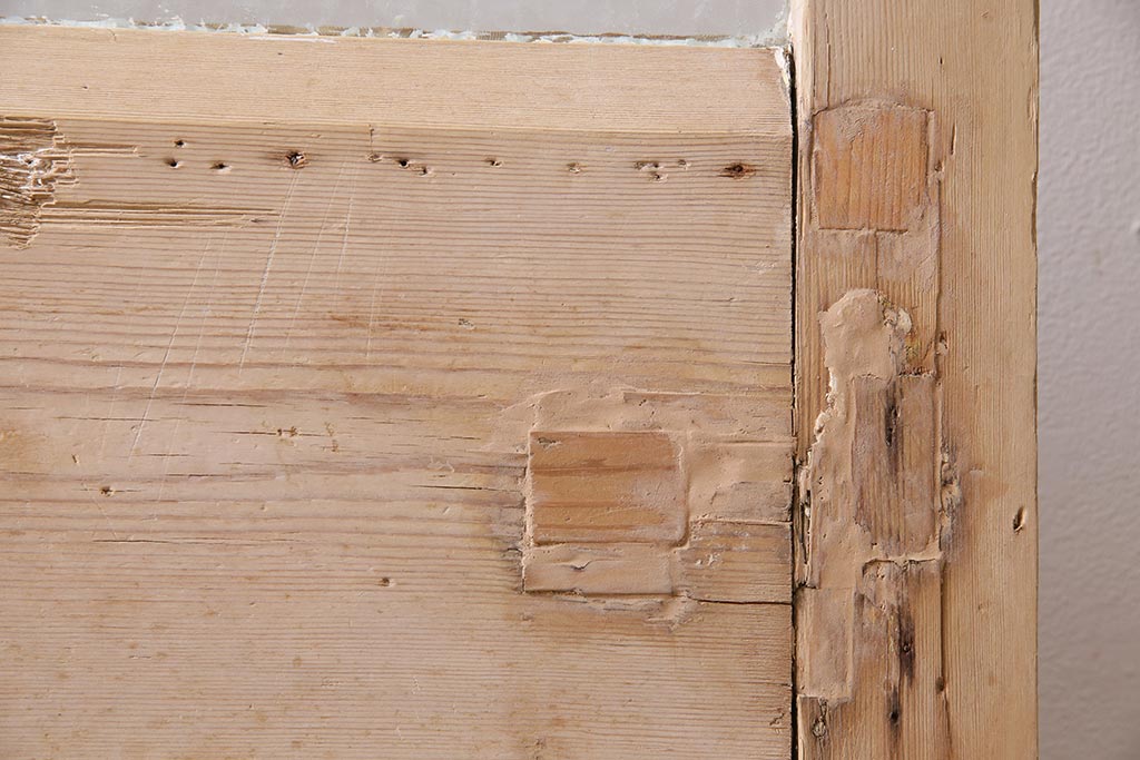 アンティーク建具　フランスアンティーク　パイン材　レトロガラス入り　アーチ型のフォルムがおしゃれな木製ドア(木製扉、ガラス扉)(R-044597)