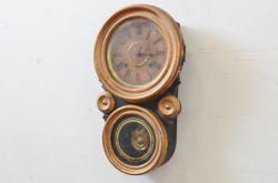 【セミオーダー家具実例】セイコー社の丸型掛け時計に高品質リペアを施しました。ゼンマイ式から電池式へ変更し、針も交換しました。(壁掛け時計、柱時計、古時計)