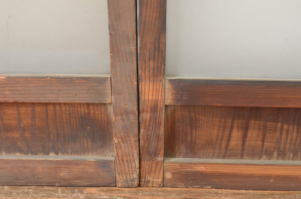 アンティーク建具　古い木味の腰板付き幅狭ガラス窓4枚セット(ガラス戸、引き戸)(R-065046)