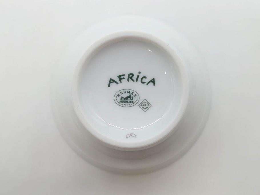 フランス　HERMES(エルメス)　トゥカン/アフリカ/ナイルの庭/シエスタ　それぞれ華やかなデザインが素敵なアジアンティーカップ&ソーサー5客セット(Toucans/AFRiCA/nile/Siesta、湯呑み、湯のみ、蓋付き、C&S、洋食器)(R-074582)