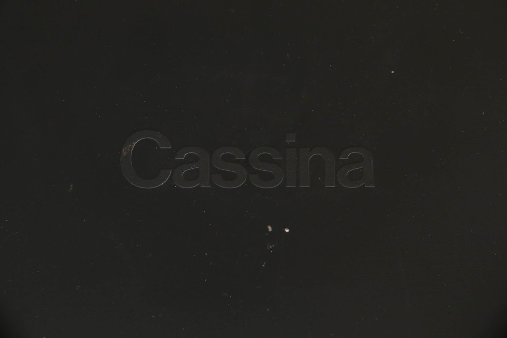 中古　Cassina(カッシーナ)　412　CAB(キャブ)　MARIO BELLINI(マリオベリーニ)　本革(レザー)　シンプルモダンな空間づくりに活躍するアームレスチェア(ダイニングチェア、椅子、イス)(定価約23万7千円)(R-073555)