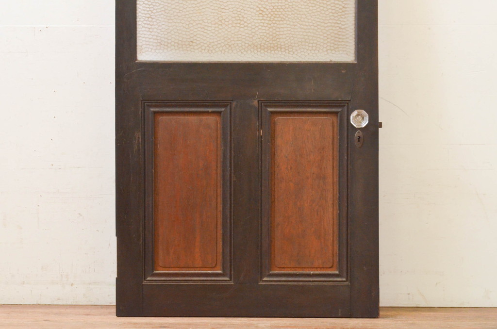 アンティーク建具　古い洋館で使われていたドット柄プレスガラス入りで凝った作りが魅力的なガラスノブのドア1枚(ガラス扉)(R-071920)