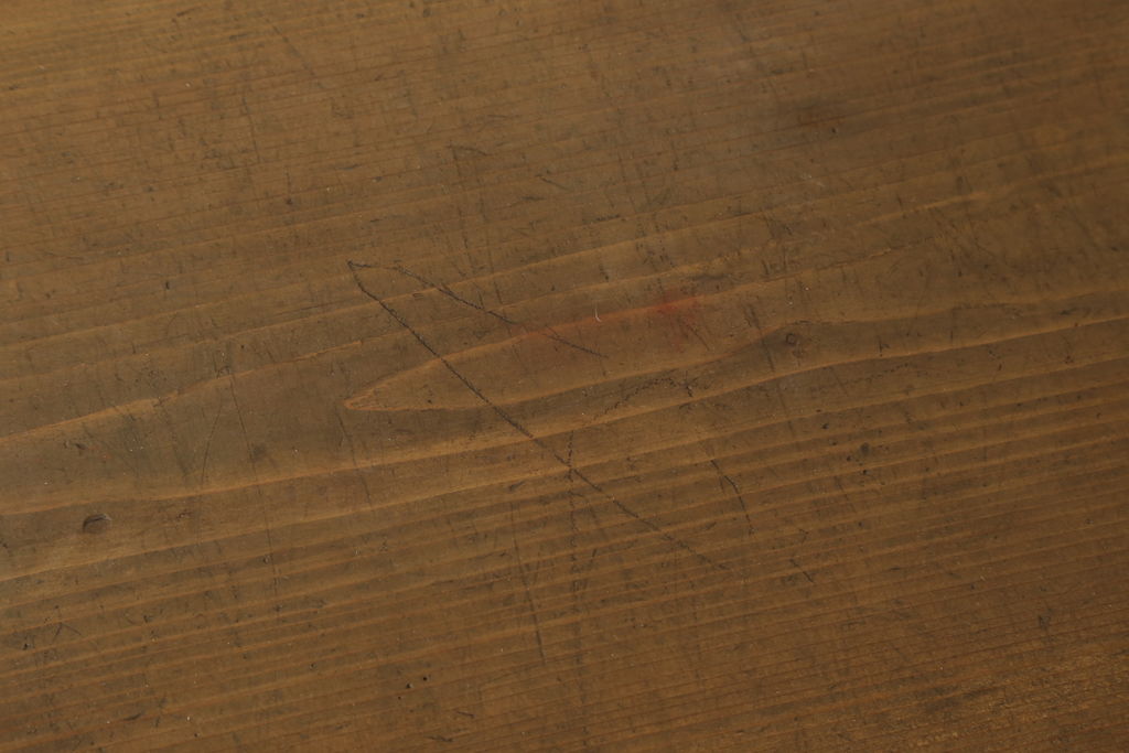 和製アンティーク　前面ナラ(楢)材　あたたかみのある木の風合いと渋みを増した金具が趣溢れる帳場箪笥(和たんす、時代箪笥、収納箪笥、整理タンス)(R-059733)