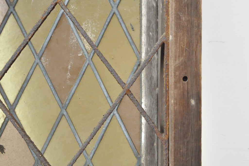 アンティーク建具　大正期〜昭和初期　大正ロマンの雰囲気あふれる古い洋館で使われていたステンドグラス窓+窓枠セット(ドア、扉、FIX、はめ殺し)(R-055357)