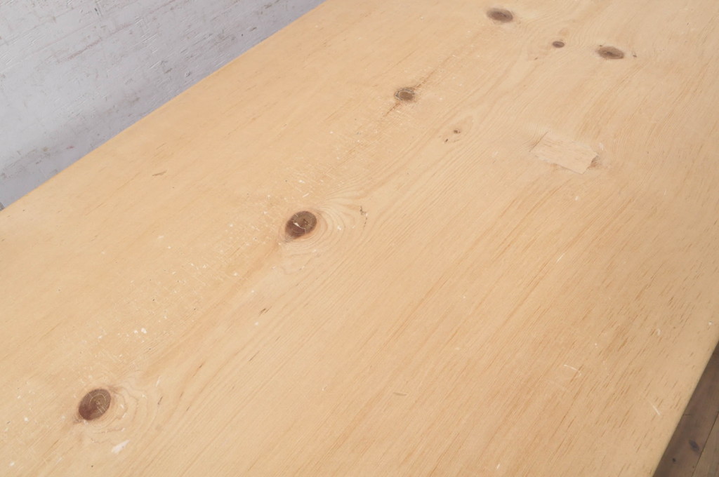 和製ビンテージ　特大!!　ヒノキ(檜)材　一枚板　古い和菓子屋の重厚な作業台(ダイニングテーブル、飾り台、陳列台、ヴィンテージ)(R-072842)