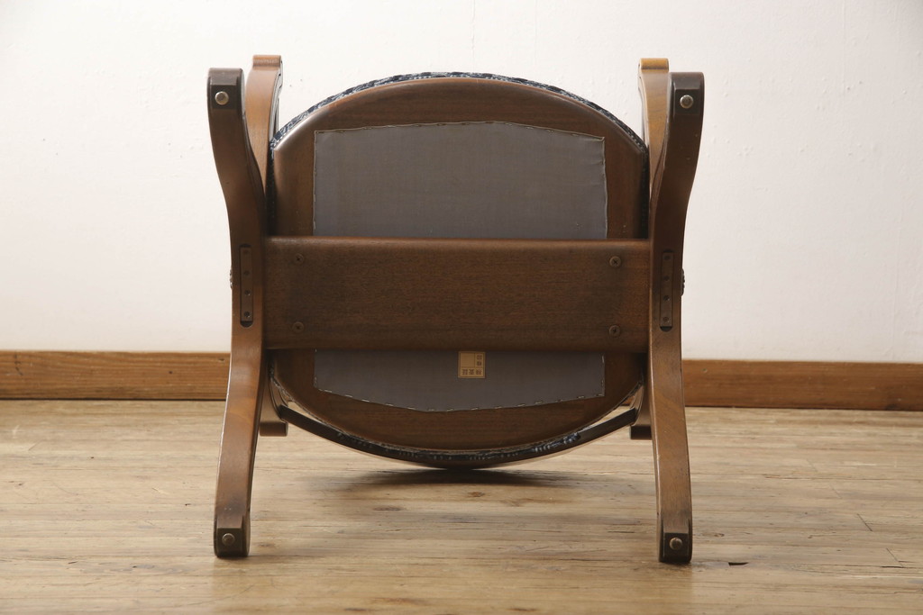 中古　DREXEL HERITAGE(ドレクセルヘリテイジ)　ESPERANTO(エスペラント)　上品な曲線デザインが高級感を醸し出すアーム付きダイニングチェア(アームチェア、イス、椅子)(定価約24万円)(R-066186)