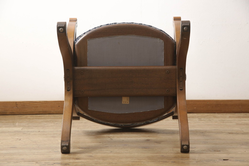 中古　DREXEL HERITAGE(ドレクセルヘリテイジ)　ESPERANTO(エスペラント)　上品な曲線デザインが高級感を醸し出すアーム付きダイニングチェア(アームチェア、イス、椅子)(定価約24万円)(R-066187)