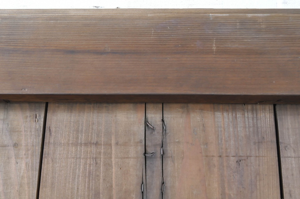 アンティーク建具　重厚で味わい深い鉄板張りの蔵戸1枚(鉄扉、玄関戸、引き戸)(R-072021)