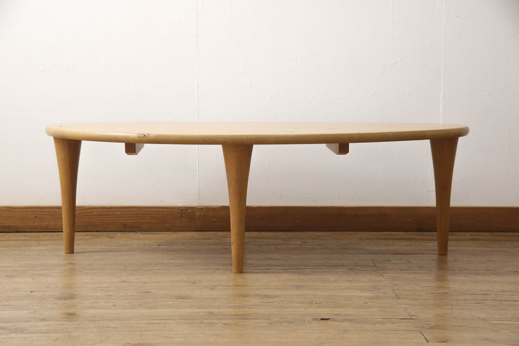 中古　飛騨産業　キツツキ　森のことば　ibukiシリーズ　丸みのあるデザインが可愛らしいリビングテーブル(センターテーブル、ローテーブル)(定価105,600円)(R-063562)