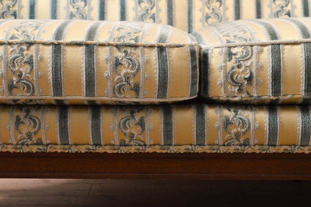 中古　美品　DREXEL HERITAGE(ドレクセルヘリテイジ)　Upholstery(アップホルスタリー)　ワンランク上の上質なお部屋作りにぴったりの3人掛けソファ(アームソファ、3P)(R-055934)