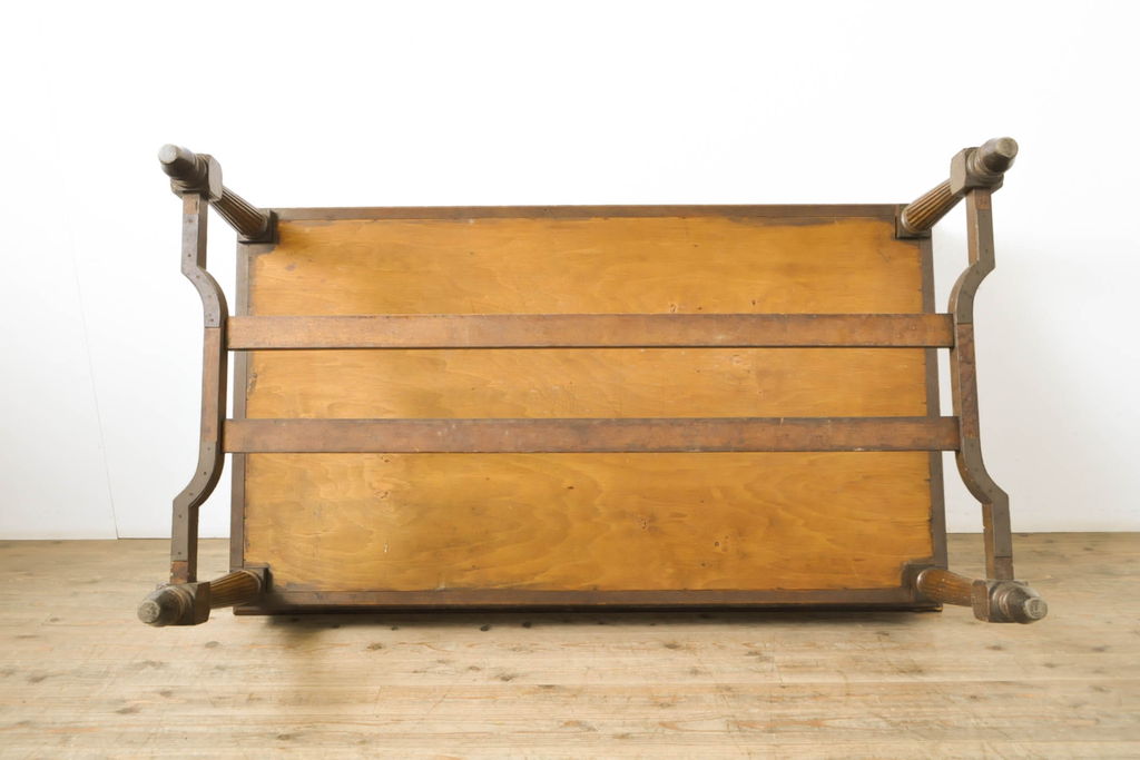 和製アンティーク　希少!　大正ロマン　オーク材　幕板や脚の凝ったデザインが目を惹くダイニングテーブル(作業台、食卓、4人掛け、6人掛け)(R-060124)