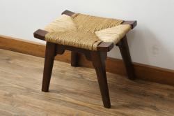 ペイント家具　ビーチ材　丸い座面が可愛らしいフランスアンティークのダイニングチェア(椅子)