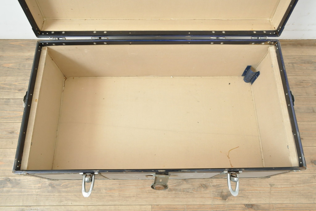 和製ビンテージ　インダストリアルなお部屋づくりにオススメの船トランク(ディスプレイ、収納、ヴィンテージ)(R-056041)