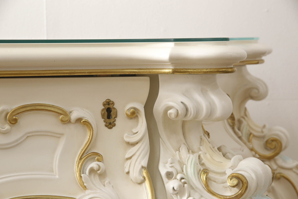 中古　イタリア高級家具　SILIK(シリック)　幅約3mの特大サイズ!!　ロココ調の華やかな装飾が美しいサイドボード(収納棚、戸棚、サイドキャビネット、コンソールテーブル)(定価約200万円)(R-065838)