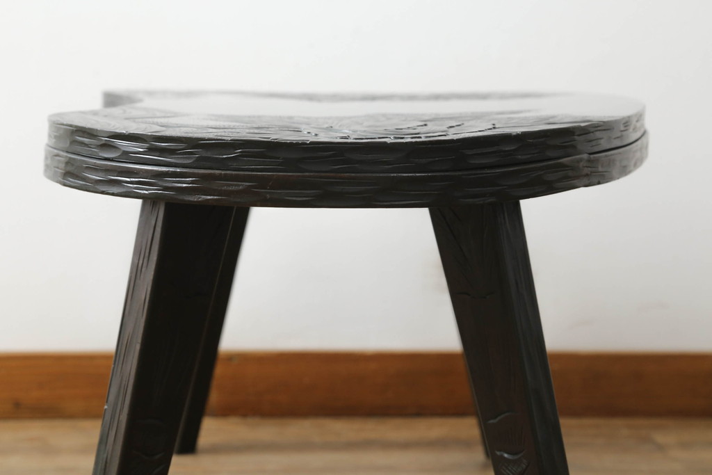 和製ビンテージ　軽井沢彫り　ビーンズ型の曲線デザインがお洒落なローテーブル(サイドテーブル、カフェテーブル、コーヒーテーブル、座卓、センターテーブル、ヴィンテージ)(R-063422)