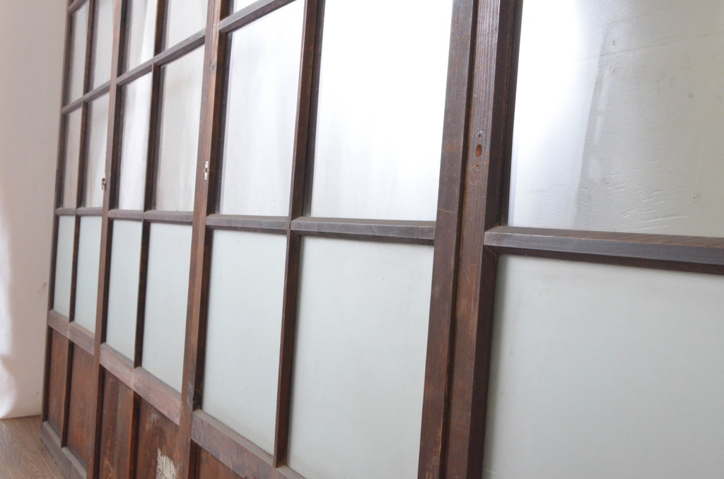 アンティーク建具　経年の趣ある木味が魅力のガラス戸4枚セット(引き戸)(R-065500)