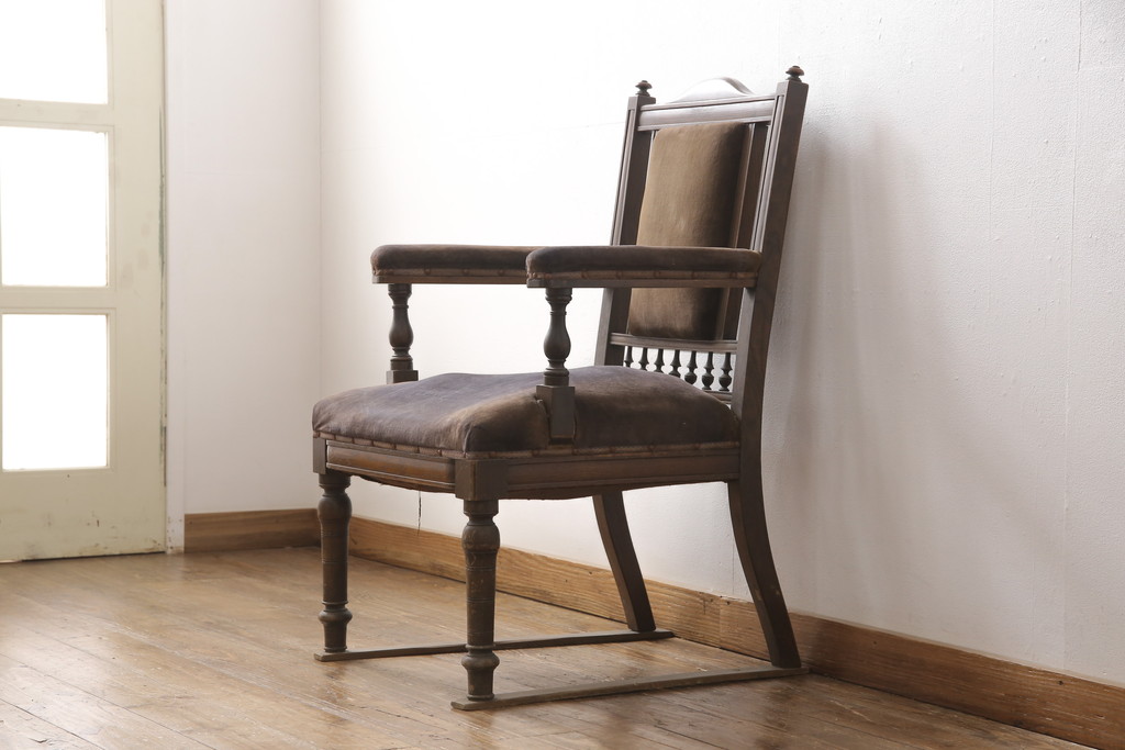 和製アンティーク　大正ロマンな雰囲気香る上質なアームチェア(椅子、イス、ダイニングチェア)(R-056026)