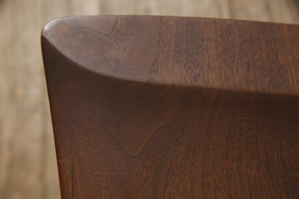 ヴィンテージ　ジョージナカシマ　ウォールナット　モダンに洗練された佇まいのラウンジチェア(イス、椅子、ビンテージ)(R-056537)