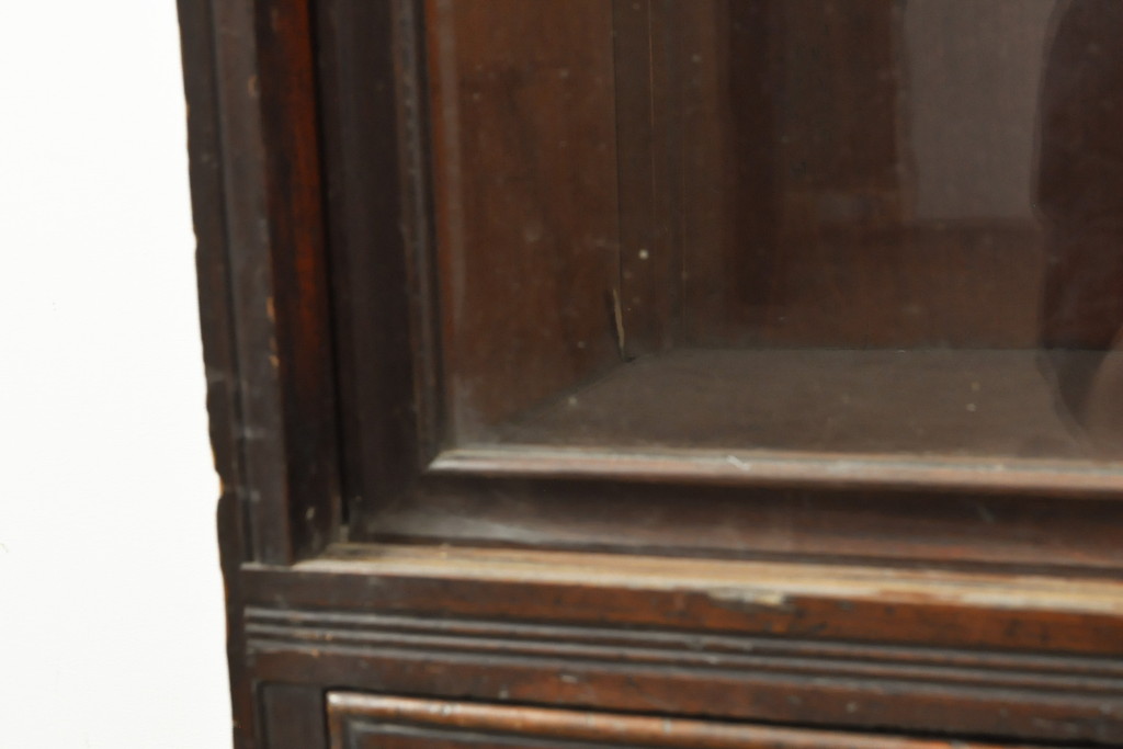 和製アンティーク　昭和初期　大正ロマン　クラシカルな雰囲気が素敵なキャビネット(収納棚、戸棚、ガラスケース、Gケース、飾り棚)(R-059532)