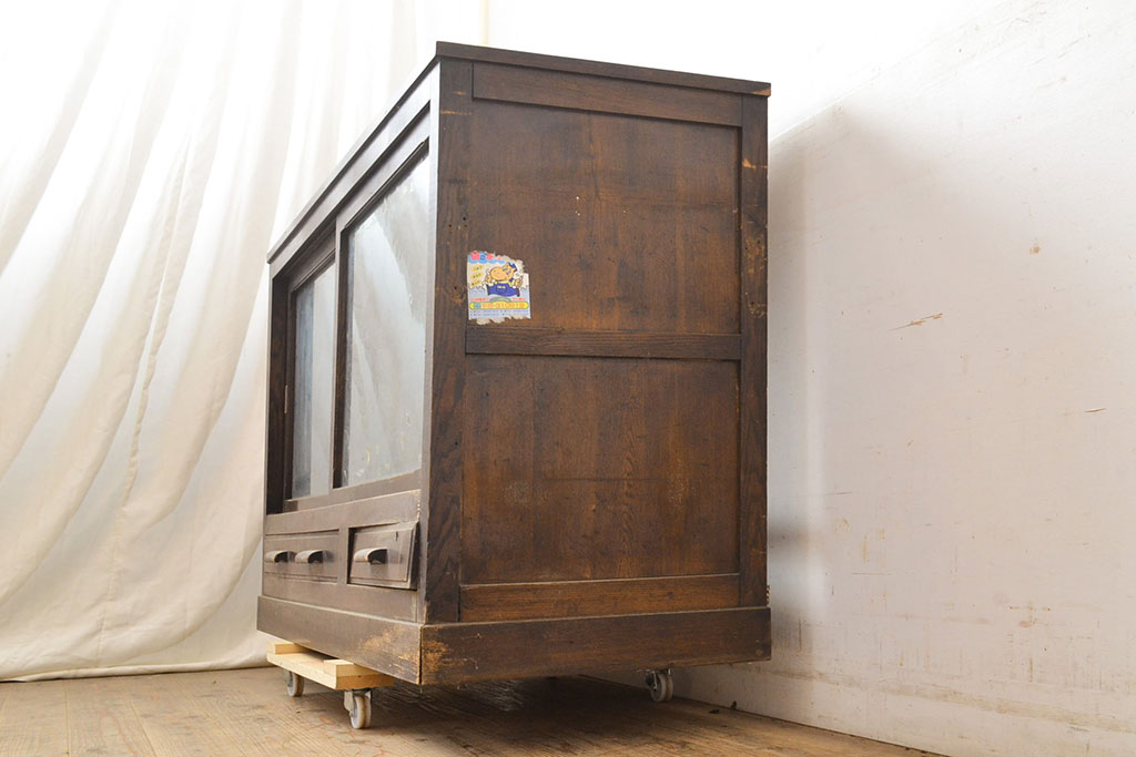 アンティーク家具　重厚な大正ロマンサイドボード(収納棚、飾り棚)(R-036380)