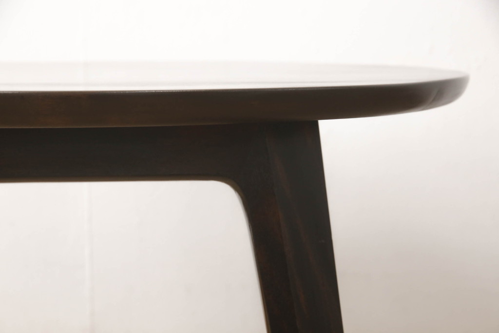中古　松本民芸家具　#69型丸茶卓　シックな色合いが上品な丸テーブル(カフェテーブル、コーヒーテーブル、センターテーブル、座卓)(定価約14万円)(R-064175)