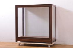 アンティーク家具　アンティーク オリジナルペイントのケビントガラスケース(収納棚、キャビネット)(2)