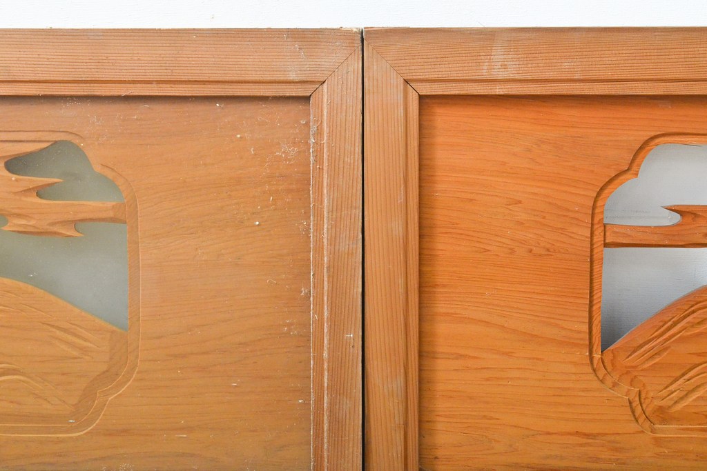 アンティーク建具　ガラス入り　山水図　レトロな彫刻欄間2枚セット(明り取り、明かり取り)(R-056382)
