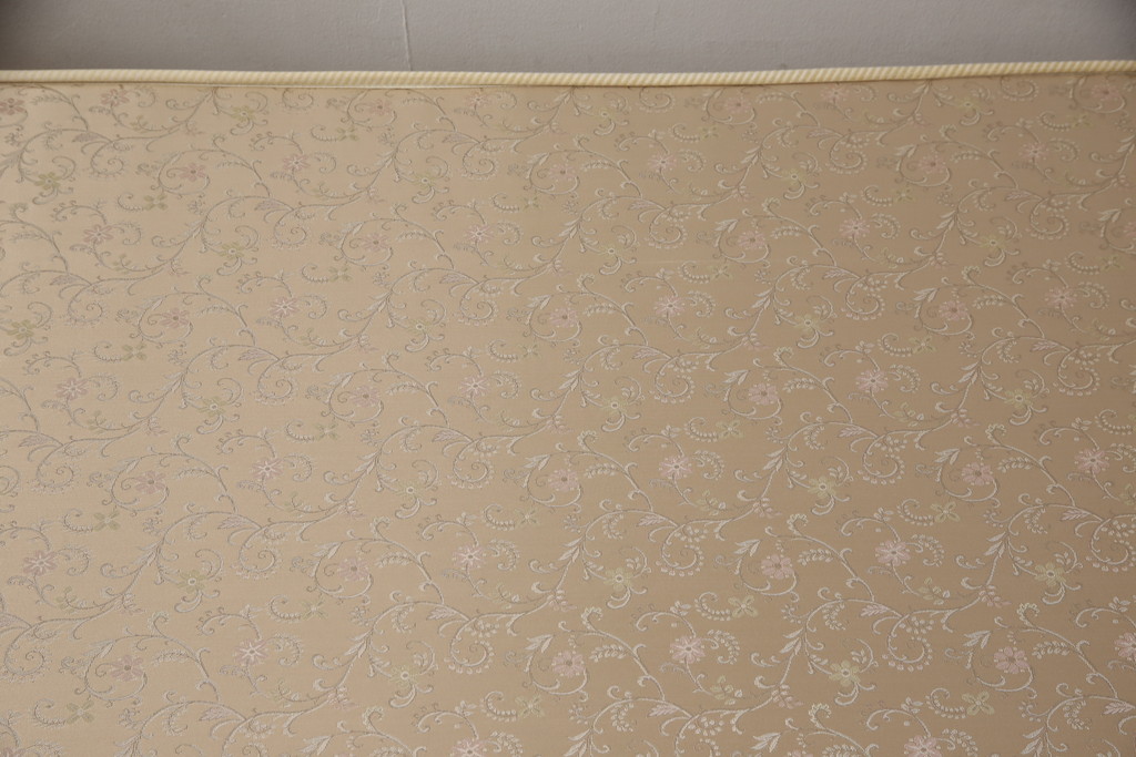 中古　横浜クラシック家具　ダニエル(daniel)　A-610　ニューポートアーリー　クラシカルな寝室づくりにおすすめなシングルベッド(ヘッドボード、マットレス)(R-066424)