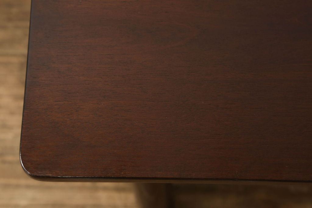 中古　美品　松本民芸家具　特注サイズ　柳型　細部にまでこだわりが感じられる茶卓(サイドテーブル、センターテーブル、ローテーブル、飾り台)(R-053463)