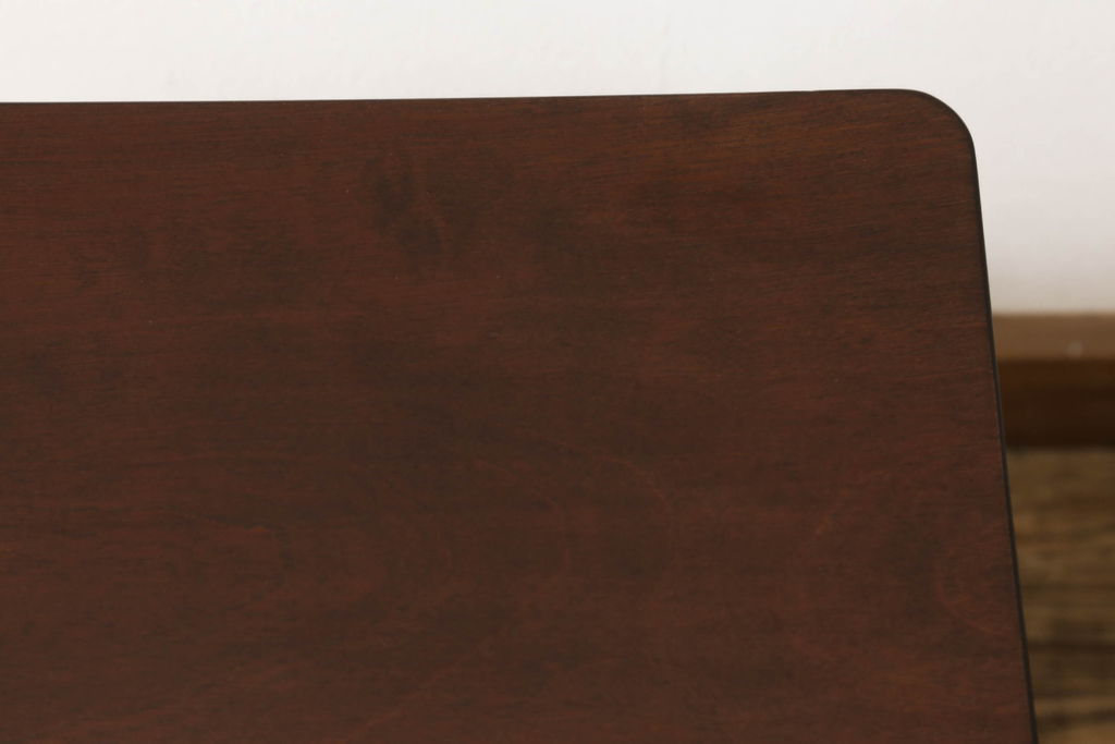 中古　美品　松本民芸家具　特注サイズ　柳型　細部にまでこだわりが感じられる茶卓(サイドテーブル、センターテーブル、ローテーブル、飾り台)(R-053463)