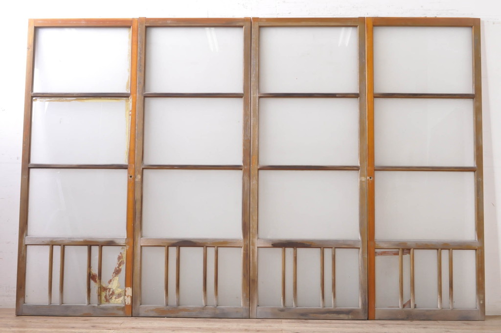 アンティーク建具　レトロな空間づくりにオススメの幅狭ガラス戸4枚セット(引き戸)(R-072919)