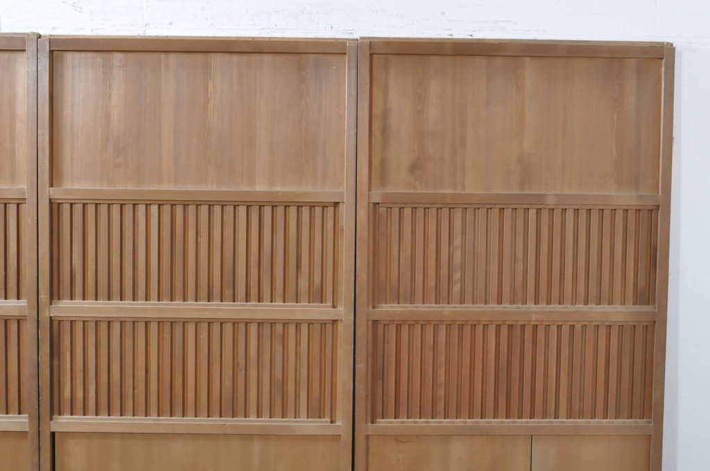 アンティーク建具　美しい木味が魅力的な無双戸4枚セット(引き戸、板戸、格子戸)(R-072935)