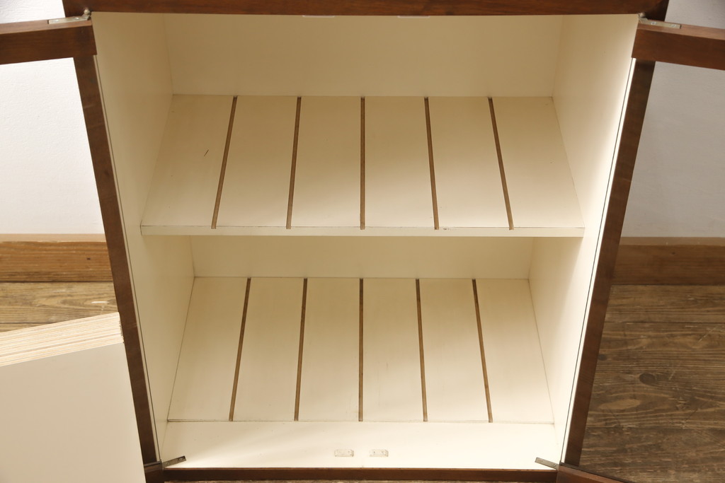 和製ビンテージ　チーク材　北欧風のデザインが秀逸なレコードケース(本棚、ブックケース、収納棚、ヴィンテージ)(R-051766)