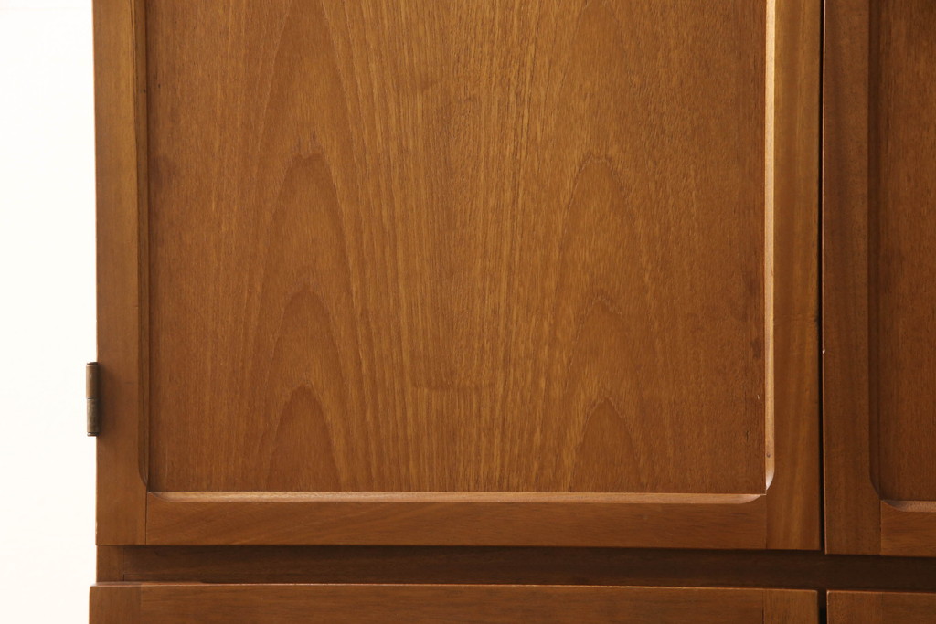 イギリスヴィンテージ　チーク材　レトロモダンなテレビキャビネット(収納棚、戸棚、サイドキャビネット、ビンテージ)(R-050145)