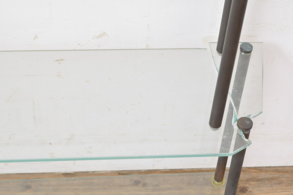 アンティーク家具　立体的なディスプレイが楽しめる真鍮フレーム・ガラス棚板の飾り棚(陳列棚、店舗什器、展示台)(R-055864)