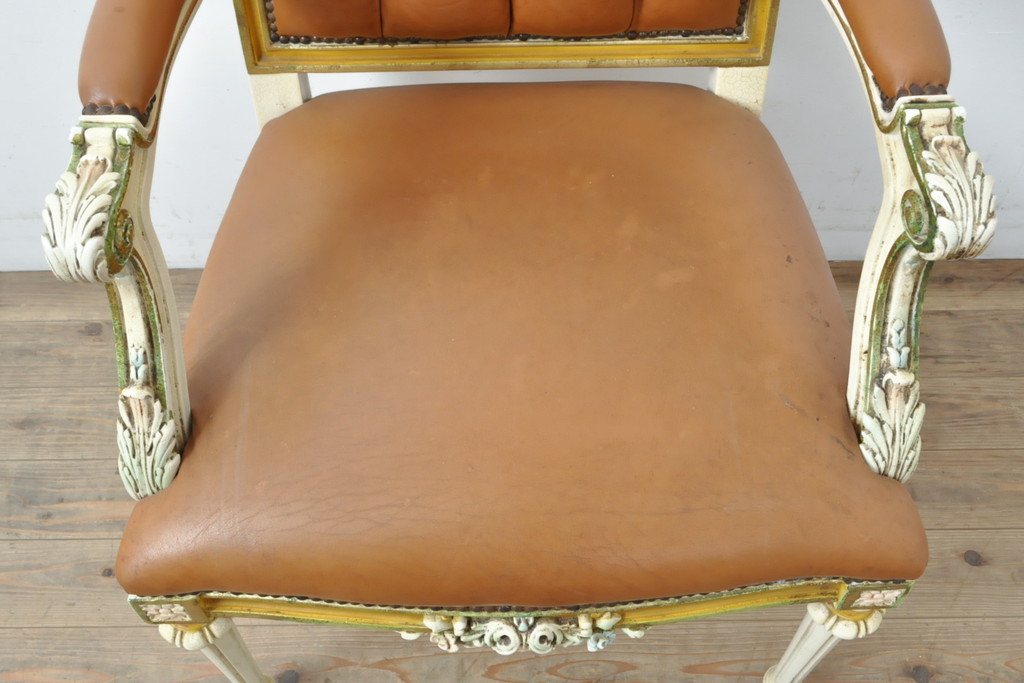 中古　SILIK(シリック)　イタリア高級家具　本革(レザー)の上質なロココ調アームチェア(定価約57万円)(イス、椅子、サロンチェア)(R-056575)