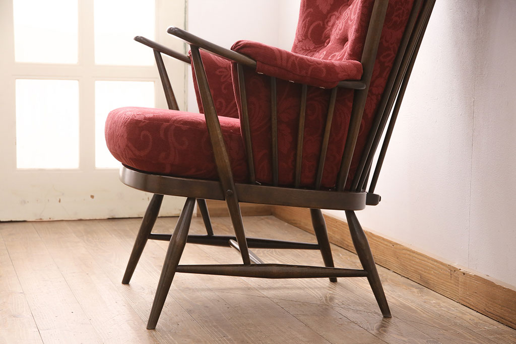 ヴィンテージ家具　ERCOL(アーコール)　エバーグリーン　エレガントな雰囲気漂う1人掛けイージーチェア(ラウンジチェア、アームチェア、椅子、ソファ、ビンテージ)(R-051666)